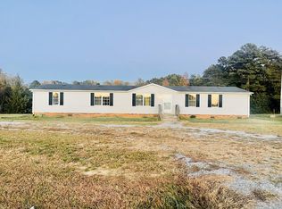 300 Meadows Farm Rd, Danville, VA 24527