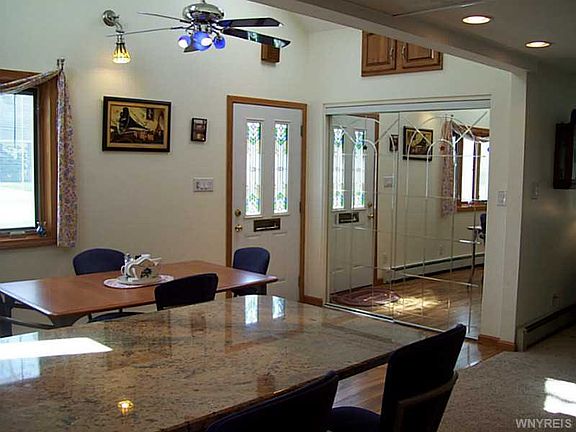 4th image of 4660 Patricia Dr