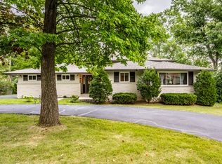 5847 Gloucester Cir, Indianapolis, IN 46220