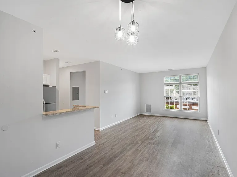 BELLCLAIRE, LLC — Photo 3