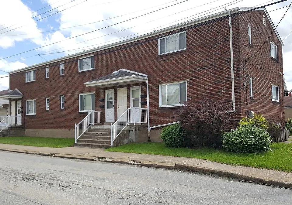 1110 Monroeville Ave #2