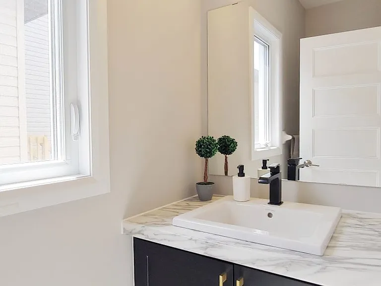 321 Moonlight Dr — Photo 7