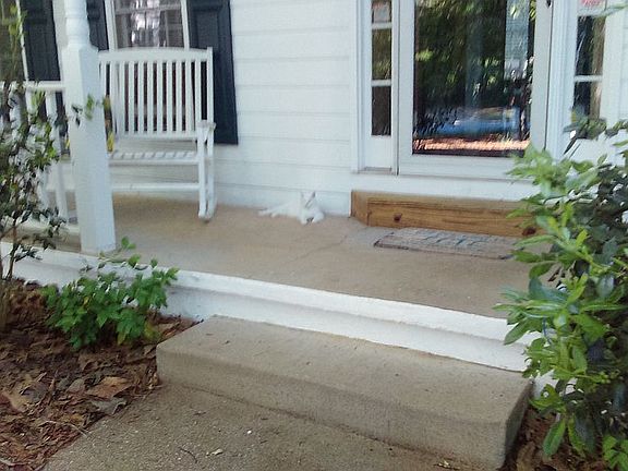 5th image of 9499 Fairdale Ave