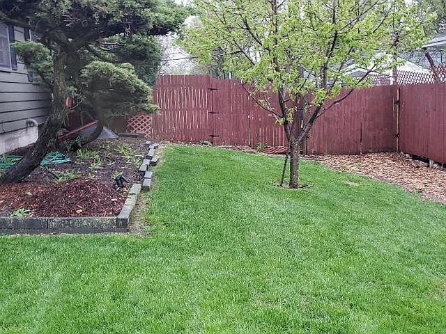 2nd image of 2560 Plainfield Rd