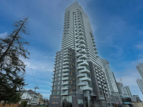 567 Emerson St, Coquitlam, BC