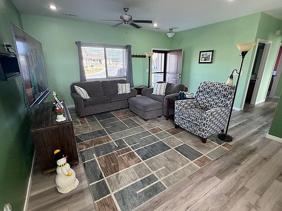 4th image of 114 Vista View Drive #A