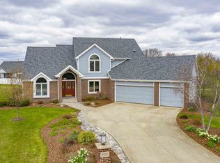 927 Willowind Trl, Fort Wayne, IN 46845