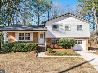 1586 Dellwood Cir, Lake City, GA 30260