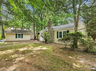 437 Summit St, Ridgewood, NJ 07450