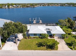 5027 Waterside Dr, Port Richey, FL 34668