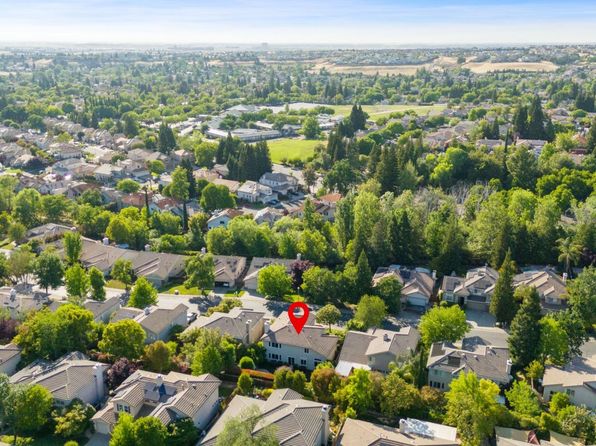 2913 Old Oak Tree Way, Rocklin, CA 95765