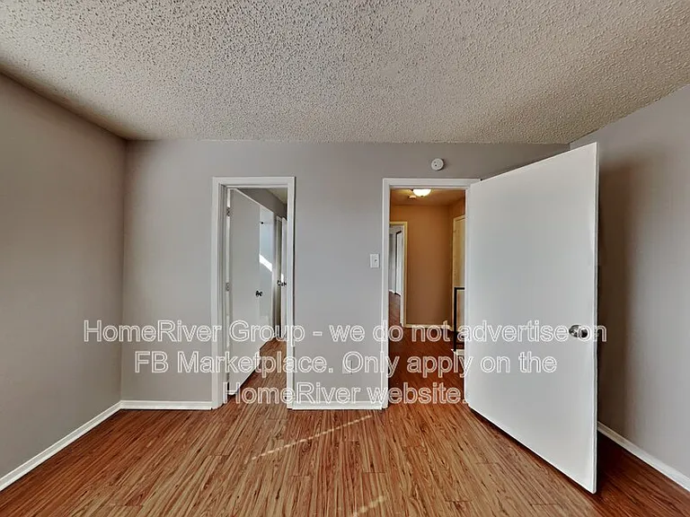 1105 Geneva Ct — Photo 18