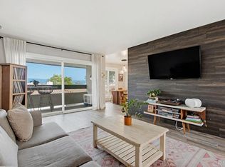 2306 Altisma Way Unit 215, Carlsbad, CA 92009