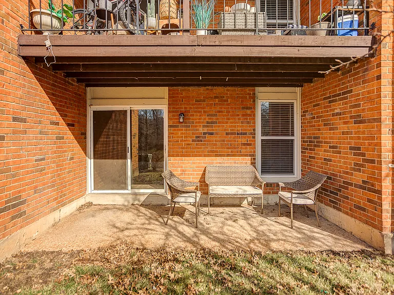 LArge patio