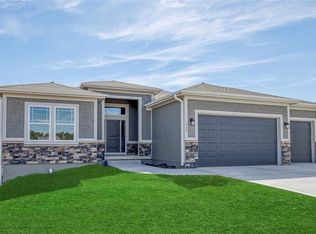 833 Switch Grass Ct, Raymore, MO 64083
