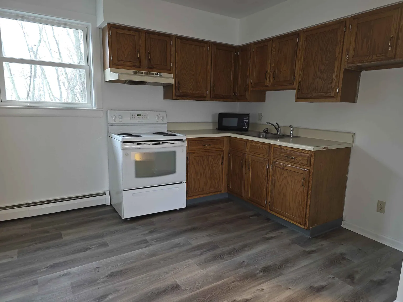 2 bed, $1,865 — Photo 3