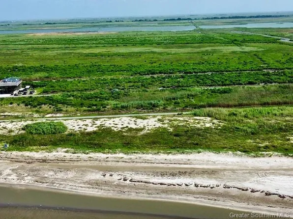 146 Calcasieu Dr, Creole, LA 70632