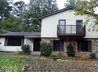 6883 Creekmoor Ln, Riverdale, GA 30296