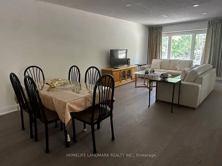 15 Harnworth Dr — Photo 4
