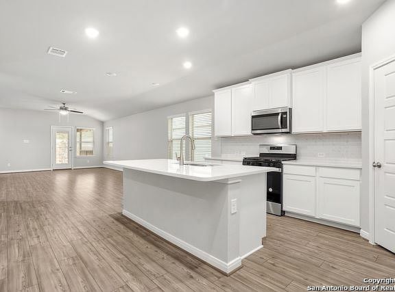 5th image of 25810 Posey Dr