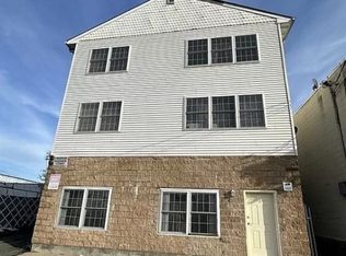 911 Madison Ave #7, Paterson, NJ 07501