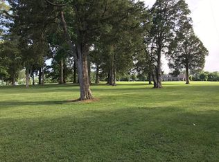 2265 W Gaines St, Lawrenceburg, TN 38464