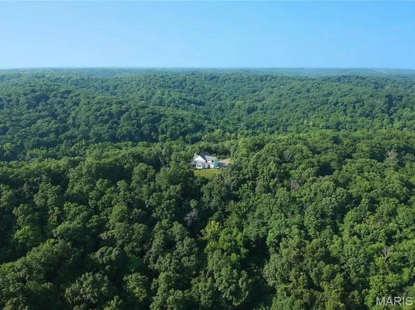 272 Spring House Valley, Pacific, MO 63069
