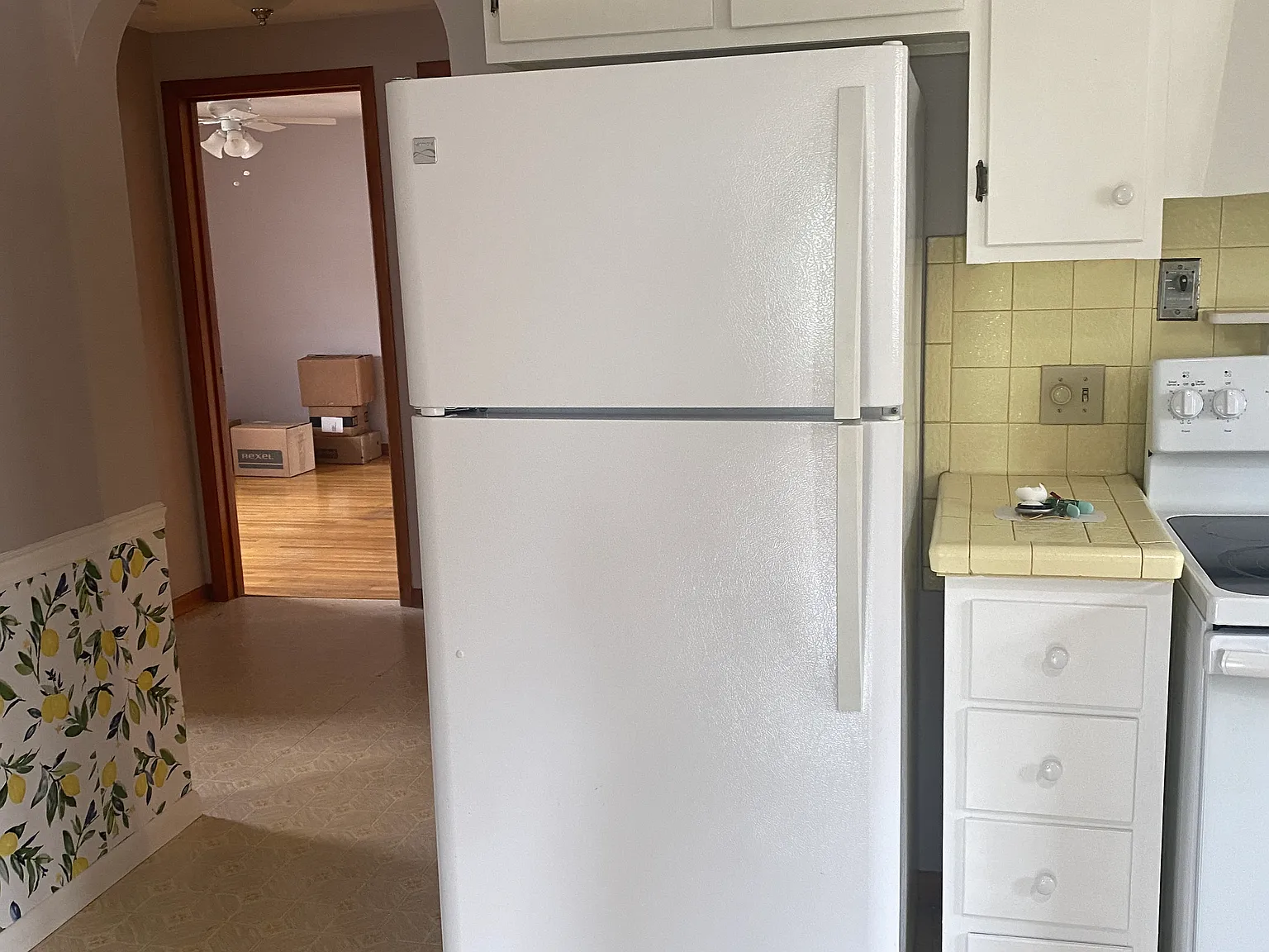 2 bed, 1400 sqft, $1,500 — Photo 4