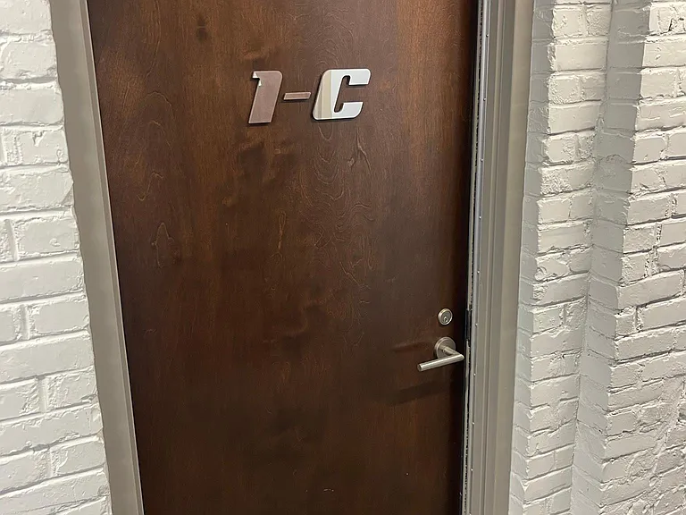 400 Salem Ave #1-C — Photo 12