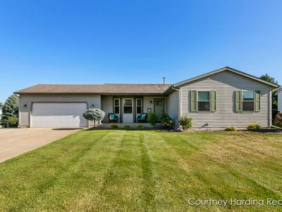 1829 Sunset Dr, Dorr, MI, 49323