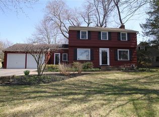 188 Thurlow Ave, Irondequoit, NY 14609