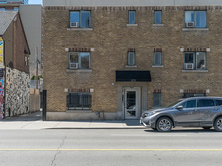 608 Church St — Photo 13