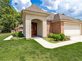 17190 Grove Dr, Prairieville, LA 70769