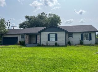 1804 20th St, Orange, TX 77630
