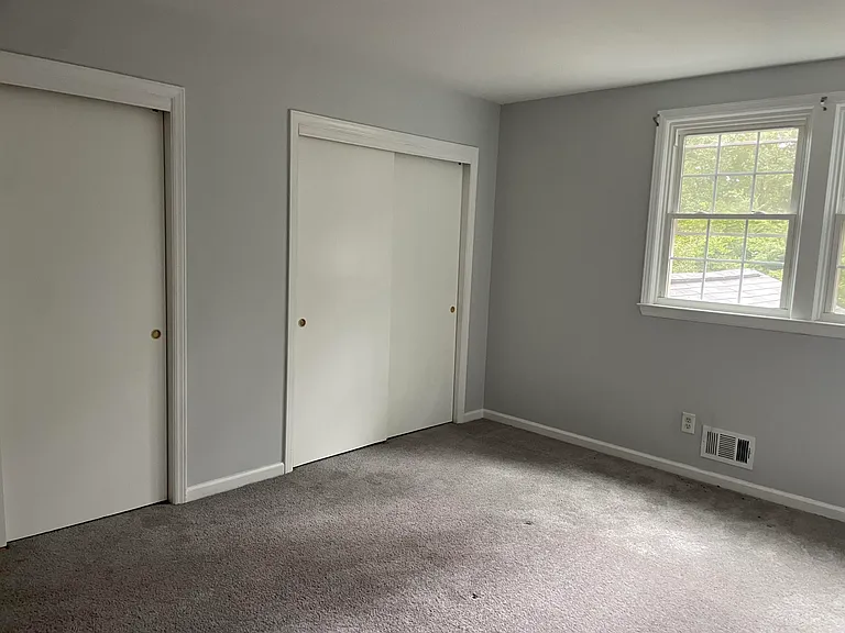 1115 Williams Dr — Photo 11