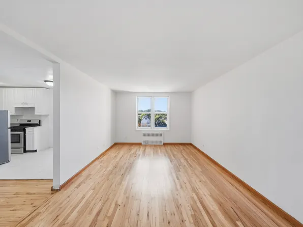 2525 Nostrand Avenue image 1 of 14