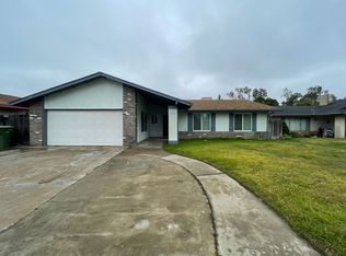1135 Amberwood Ln, Turlock, CA 95380