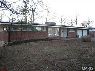4th image of 4827 S Lindbergh Blvd