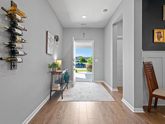 3rd image of 228 Evergreen Ave