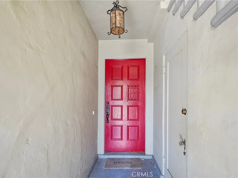 6145 W 6th St — Photo 2