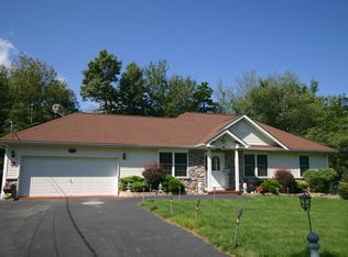 6293 Laurel Rd, Pocono Summit, PA 18346