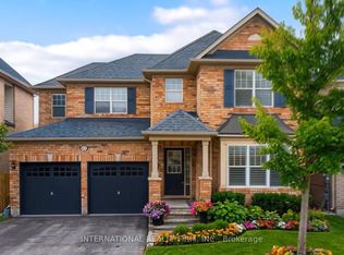 563 Hood Ter, Milton, ON L9T0H2