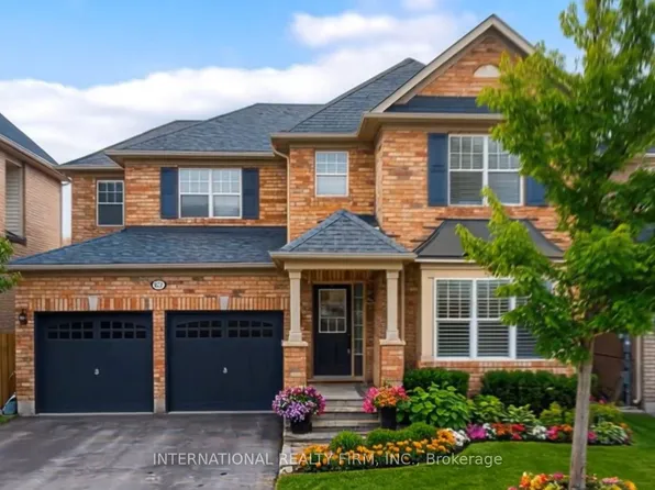 563 Hood Ter, Milton, ON L9T 0H2