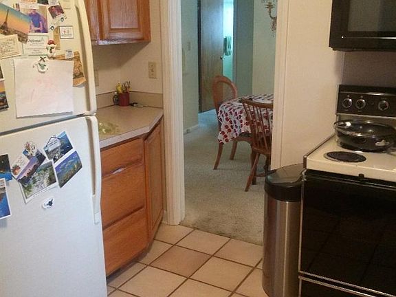 4th image of 3229 Brentwood Dr