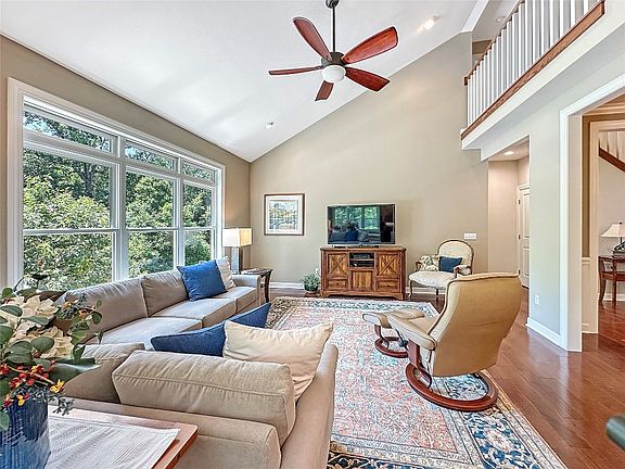4th image of 4867 S Wayside Dr #20