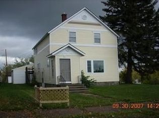 400 6th St NW, Chisholm, MN 55719