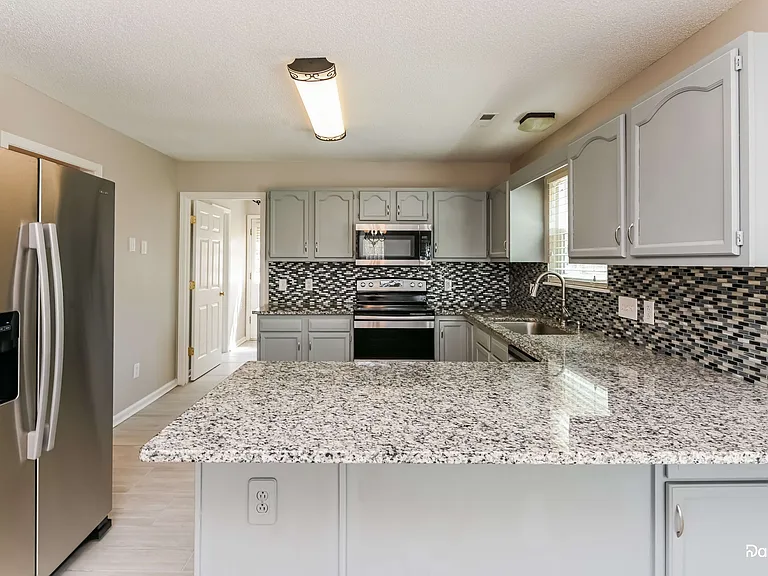 11350 Clayford Rdg — Photo 3