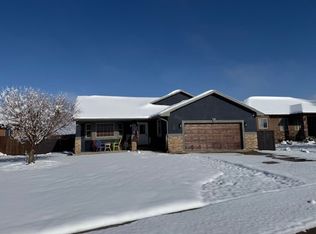 5912 Polly Ct, Pueblo, CO 81008