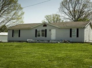 5592 Cotter Creek Rd, De Soto, MO 63020