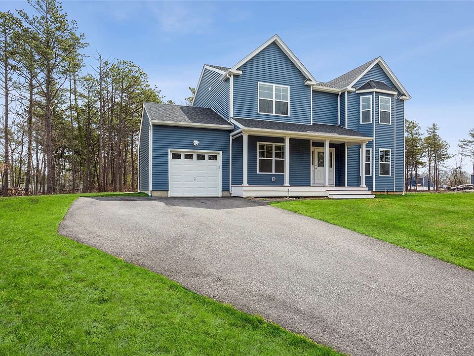 3 Candice Ct, Medford, NY 11763 Zillow